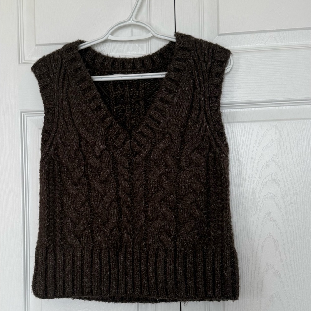 Cable Knit V-Neck Sweater Vest - Dark Brown
